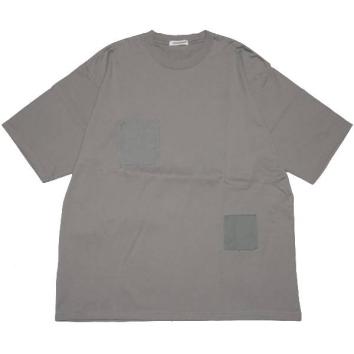 【UNDERCOVER PRE-アンダーカバー プレ】ランダムパッチTEE【GRY】