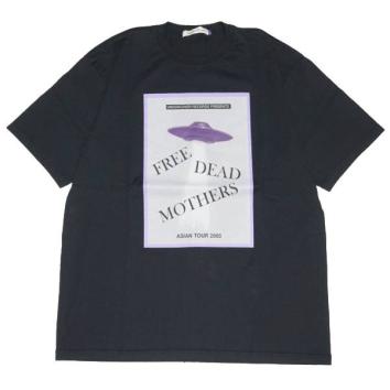 【UNDERCOVER-アンダーカバー】TEE　FREE DEAD MOTHERS UC RECORDS【BLK】