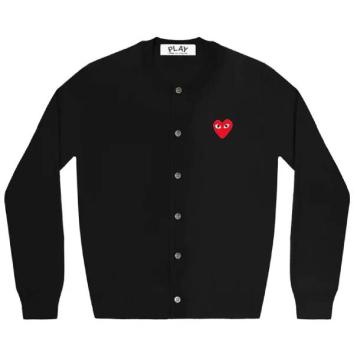 【PLAY COMME des GARCONS】ROUND-NECK CARDIGAN RED EMBLEM RED HEART【BLK】